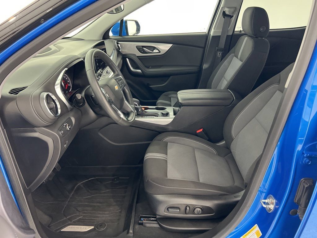 Used 2024 Chevrolet Blazer LT w/ LPO, Floor Liner Package FWD image 18