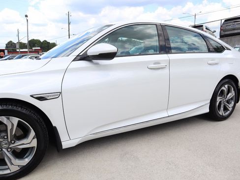 Used 2018 Honda Accord EX-L image 48