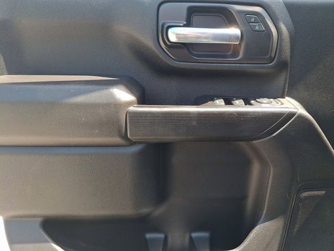 Used 2021 Chevrolet Silverado 2500 W/T w/ WT Convenience Package AWD/4WD image 12