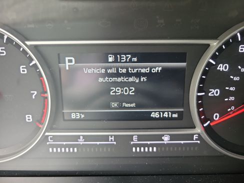 Used 2022 Kia Sorento EX w/ Panoramic Sunroof Package FWD image 15