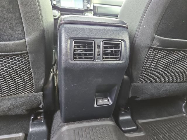 Used 2024 Toyota 4Runner TRD Off-Road Premium w/ Off Road Premium Plus Package AWD/4WD image 31