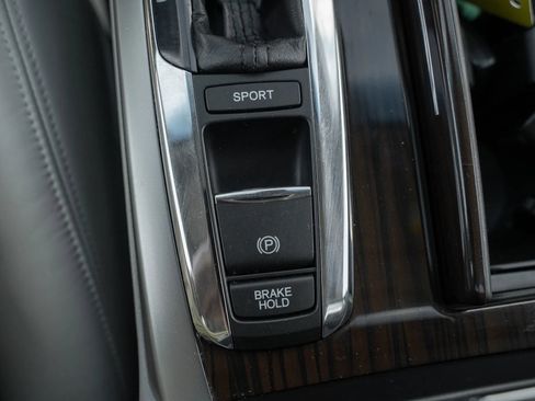 Used 2015 Acura RLX w/ Technology Package FWD image 27