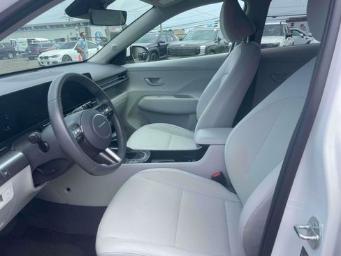 Used 2024 Hyundai Kona SEL AWD/4WD image 14