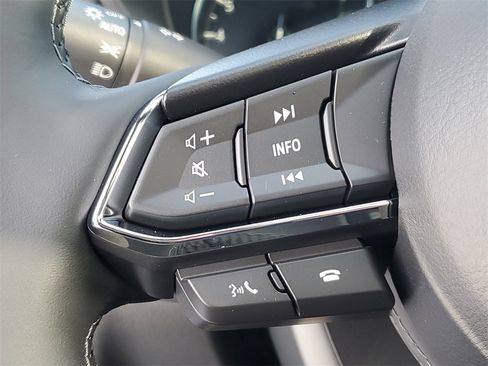 New 2025 MAZDA CX-5 Signature image 21