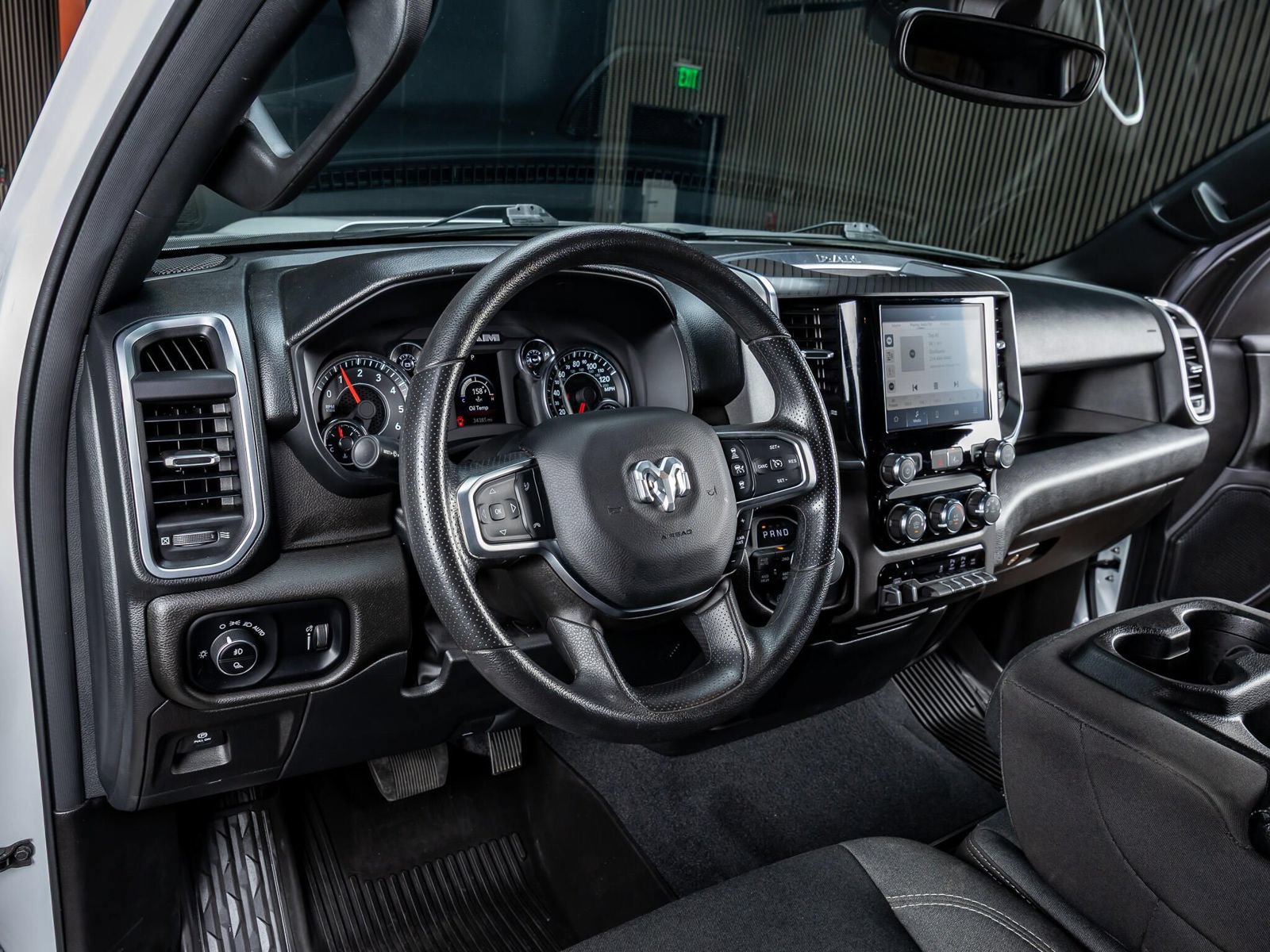Used 2025 RAM 1500 Big Horn AWD/4WD image 15
