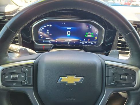 Used 2024 Chevrolet Silverado 1500 LT RWD image 23