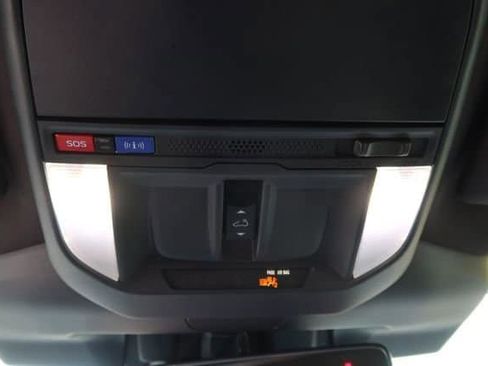 Certified 2025 Subaru Forester Limited w/ Popular Package #1 image 28