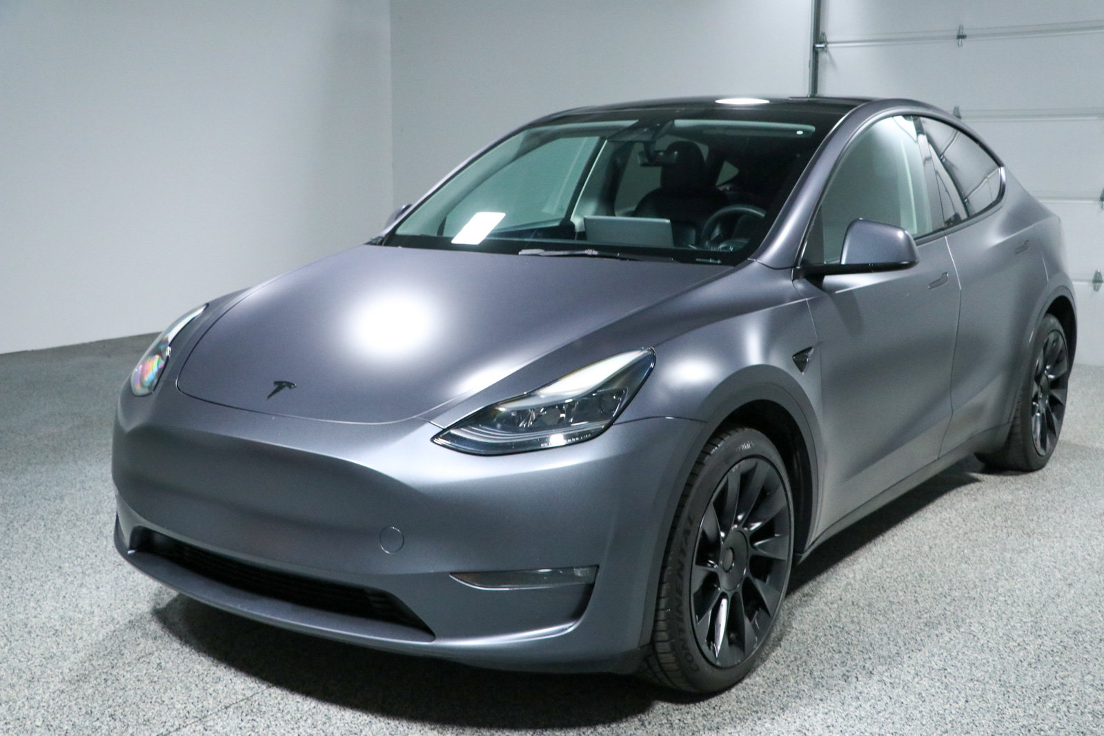 Used 2023 Tesla Model Y Long Range AWD/4WD image 28