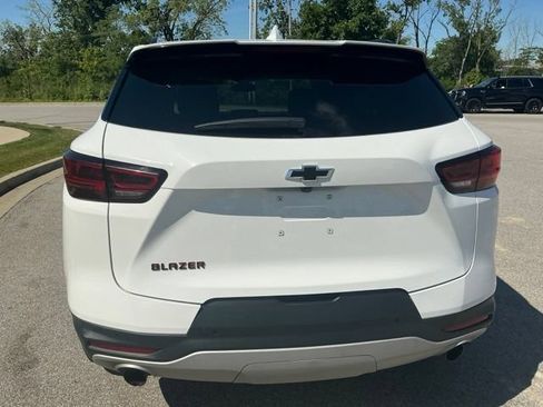 Used 2025 Chevrolet Blazer LT w/ Redline Edition FWD image 10