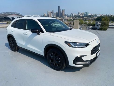 Used 2024 Honda HR-V Sport image 23