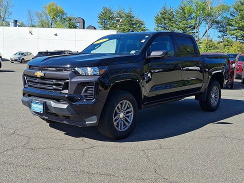 Certified 2023 Chevrolet Colorado LT AWD/4WD image 3