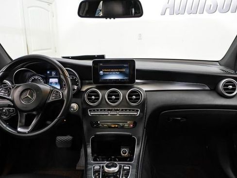 Used 2017 Mercedes-Benz GLC 300 300 Luxury w/ Premium 1 Package image 12