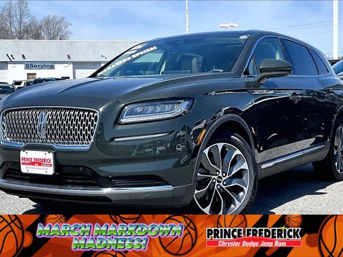 Used 2022 Lincoln Nautilus Reserve w/ Equipment Group 201A image 3
