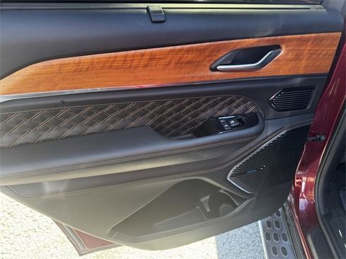 Certified 2023 Jeep Grand Cherokee L Summit image 21