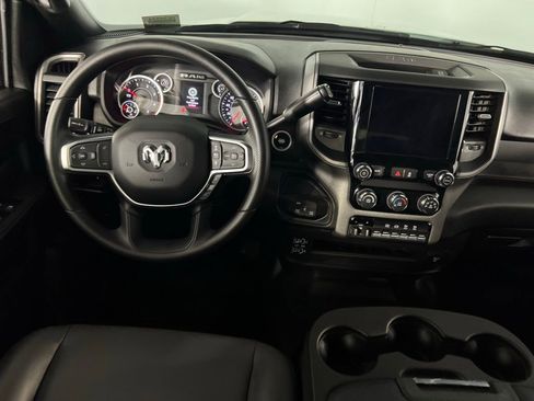 Used 2025 RAM 2500 Tradesman w/ Chrome Appearance Group image 15