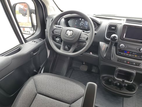 New 2025 RAM ProMaster 1500 w/ Quick Order Package 22G SLT image 8