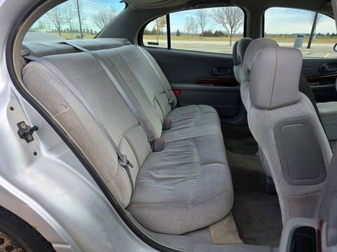 Used 2000 Buick Le Sabre Custom w/ Luxury Opt Pkg image 25