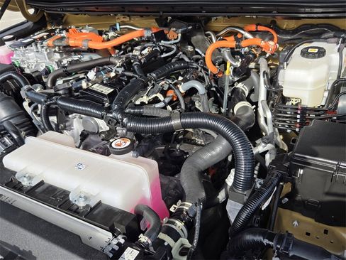 Used 2024 Toyota Land Cruiser image 18