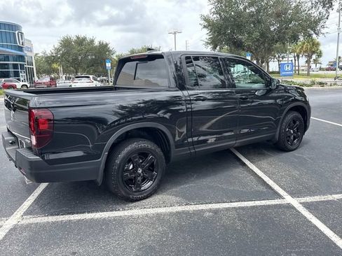 Certified 2022 Honda Ridgeline Black Edition image 4