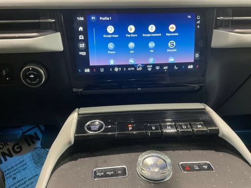 Used 2025 Lincoln Navigator L Black Label w/ Black Label Special Edition AWD/4WD image 21