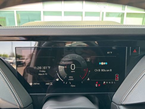 New 2026 GMC Yukon AT4 w/ LPO, Floor Liner Package image 15