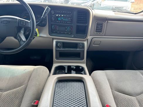 Used 2005 Chevrolet Tahoe LS w/ Preferred Equipment Group image 11