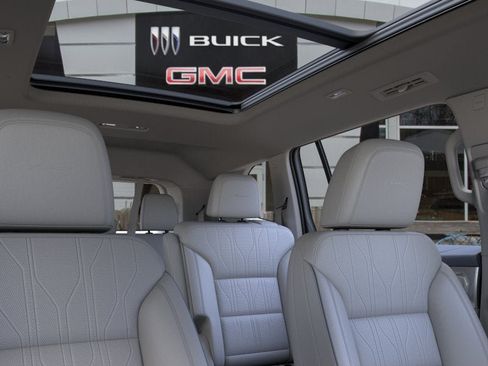 Used 2026 Buick Enclave Avenir w/ Super Cruise Package AWD/4WD image 24