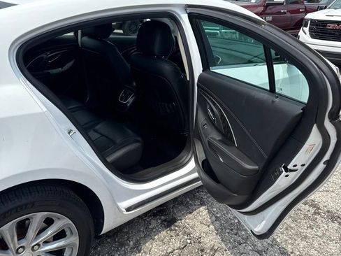 Used 2016 Buick LaCrosse Leather FWD image 11