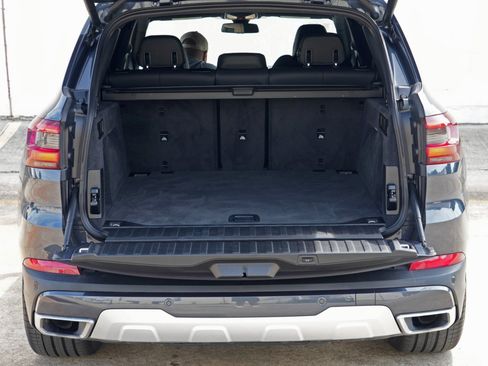 Used 2021 BMW X5 sDrive40i w/ Convenience Package RWD image 9