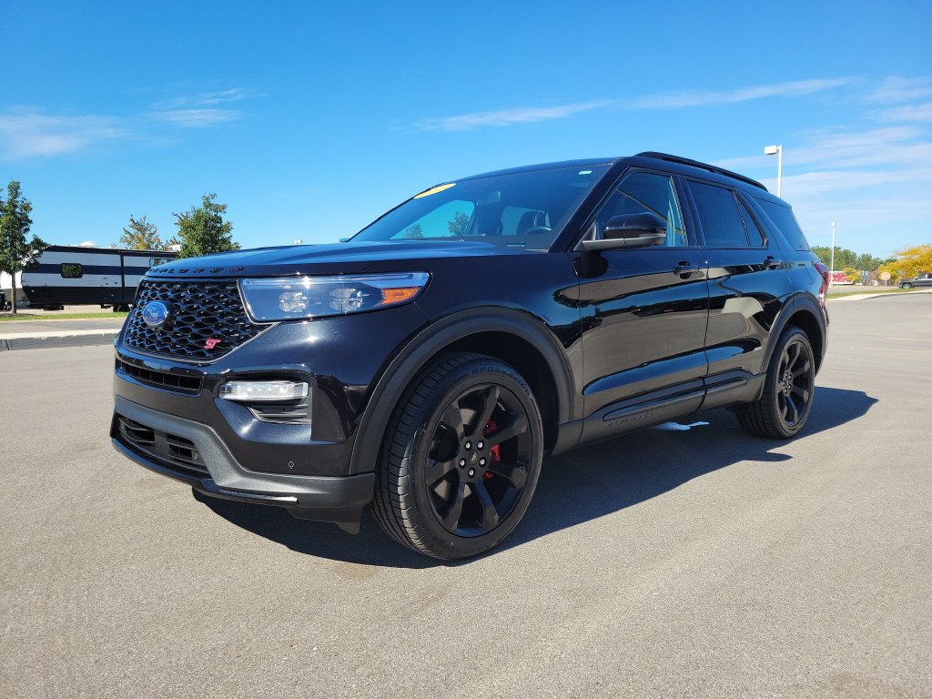 Certified 2023 Ford Explorer ST w/ Equipment Group 401A AWD/4WD image 2