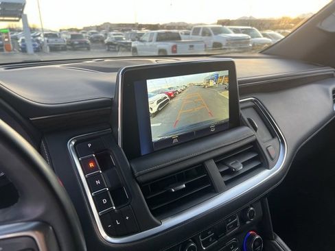 Certified 2023 Chevrolet Suburban Premier image 24