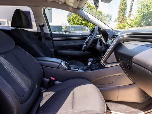 Used 2024 Hyundai Tucson SEL FWD image 32