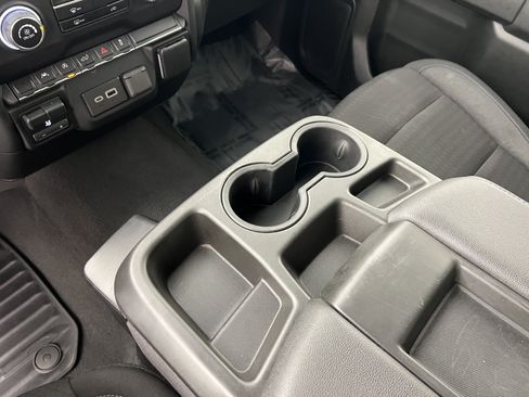 Used 2023 Chevrolet Silverado 1500 Custom AWD/4WD image 31