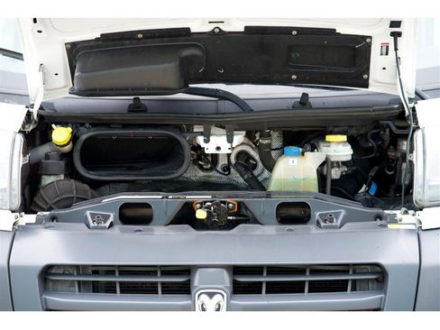 Used 2017 RAM ProMaster 2500 image 37