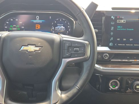 Certified 2023 Chevrolet Silverado 1500 LT RWD image 19
