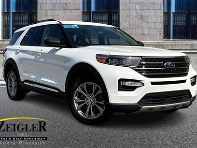 Certified 2022 Ford Explorer XLT w/ Equipment Group 202A