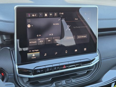 New 2026 Jeep Compass Latitude image 23