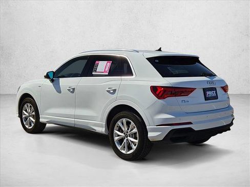 Used 2024 Audi Q3 2.0T Premium image 8