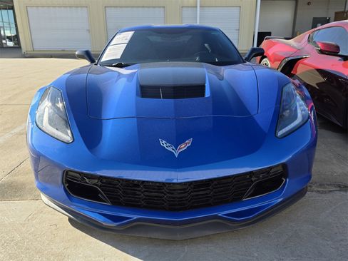 Used 2019 Chevrolet Corvette Grand Sport image 2