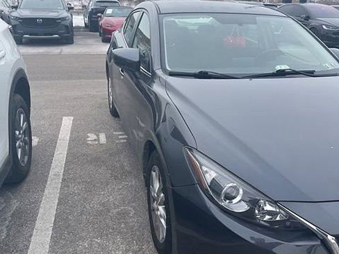 Used 2015 MAZDA MAZDA3 i Touring image 6