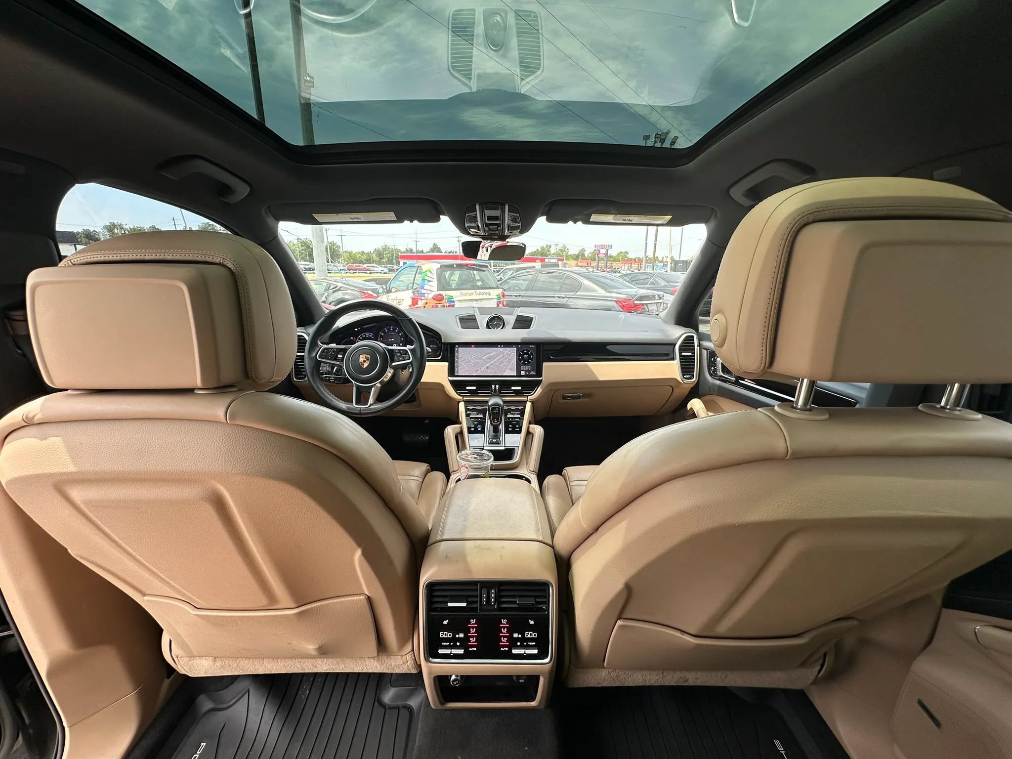 Used 2019 Porsche Cayenne AWD/4WD image 15