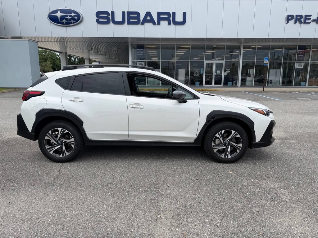 Used 2026 Subaru Crosstrek 2.5i Premium AWD/4WD image 2