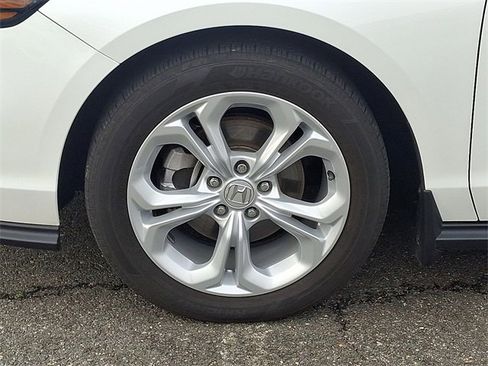 Used 2024 Honda Accord LX image 8