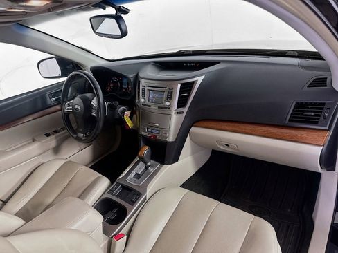 Used 2013 Subaru Outback 3.6R Limited w/ Moonroof Pkg AWD/4WD image 28