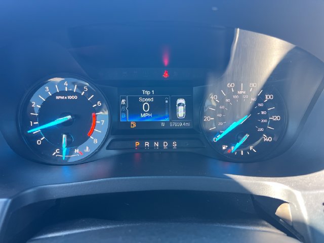 Used 2018 Ford Explorer XLT FWD image 18