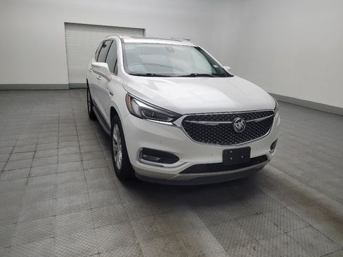 Used 2019 Buick Enclave Avenir w/ Avenir Technology Package AWD/4WD image 13
