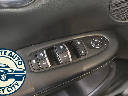 Used 2020 INFINITI QX50 Luxe w/ Navigation Package image 23