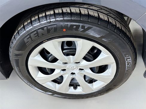 Used 2024 Toyota Corolla LE FWD image 28