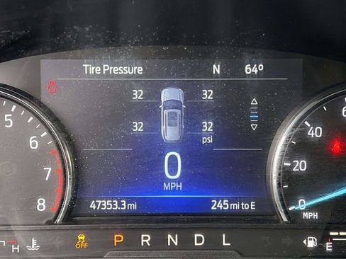 Used 2022 Ford Explorer XLT w/ Equipment Group 202A image 26