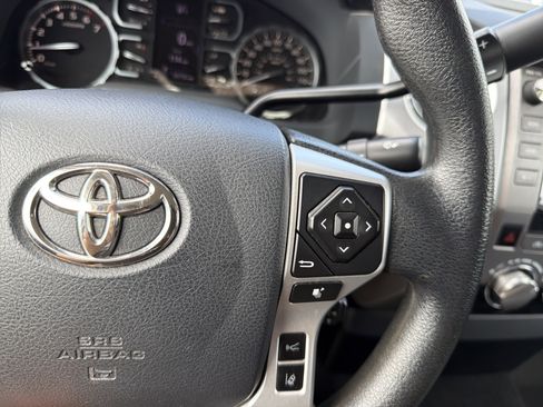 Used 2019 Toyota Tundra SR5 AWD/4WD image 9